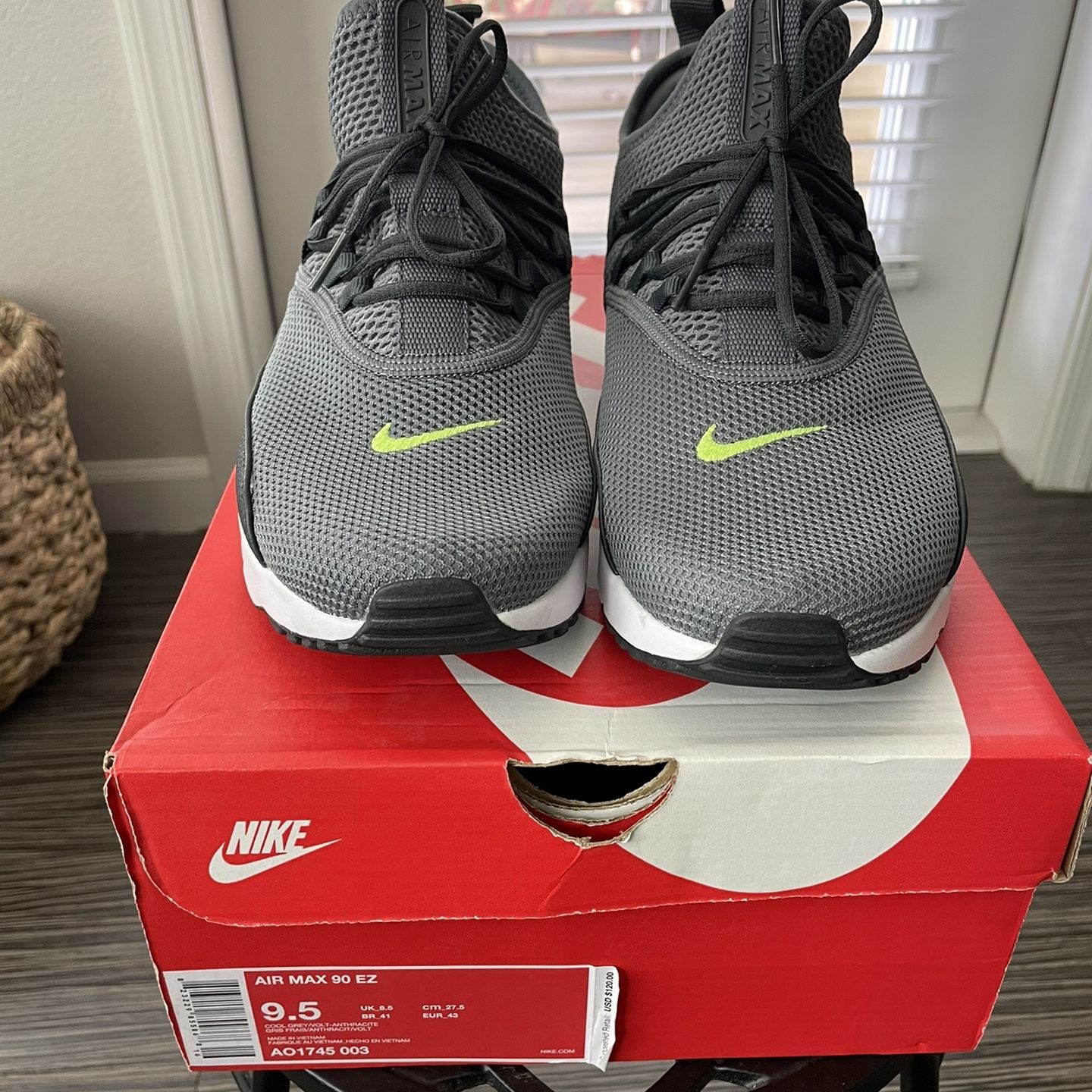 Nike Air Max 90 EZ 9.5 M for Sale in Phoenix AZ OfferUp