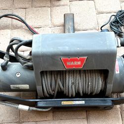 WARN XD9000i Winch (9,000 lb) w/ Remote & Mount – Heavy Duty