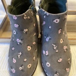 Cat And Jack Toddler Boots Size 8