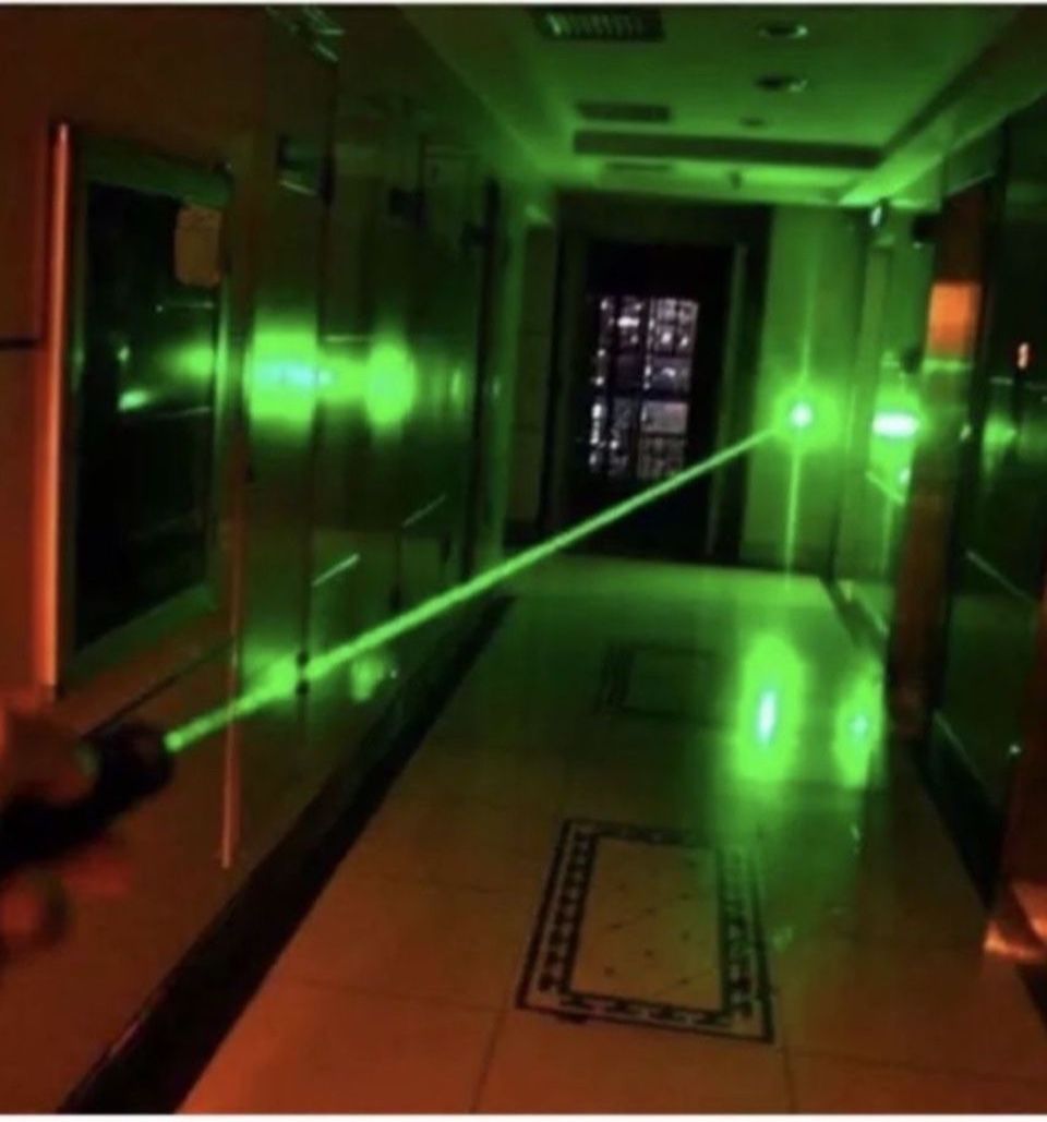 Green Lazer -900 Miles 532nm 009 Green Laser Pointer Pen Strong Beam Lazer Visible Beam Light