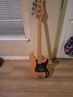 Harmony Electric Bass Guitar