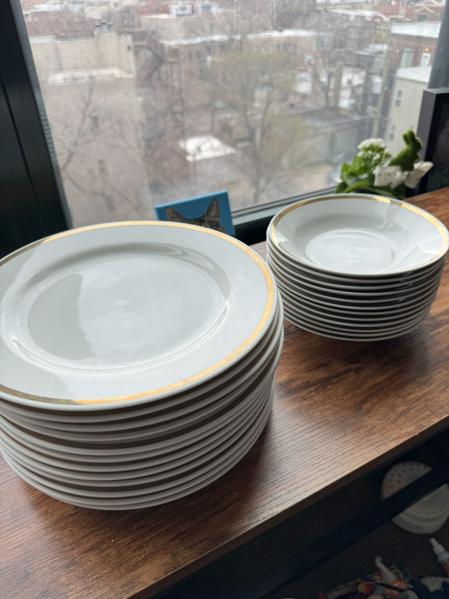 Gold-rimmed Plates and Bowls