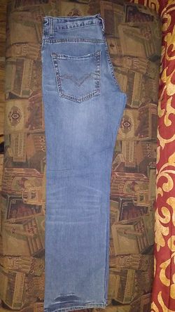 Like new gently used rue21 carbon jeans, size 28/30 and 28/32. $5 each