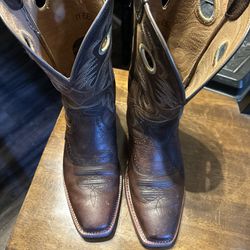 Men’s Heritage Roughstock Cowboy Boots Ariat 