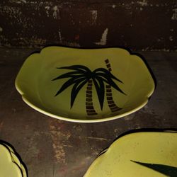 Vintage Tahiti Set
