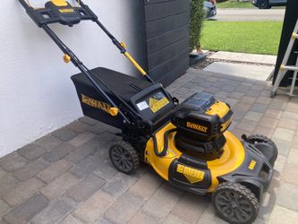 DeWalt Electric Push Lawnmower (tool only)
