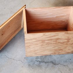 Plywood storage box container with lid 16"x16"x24"