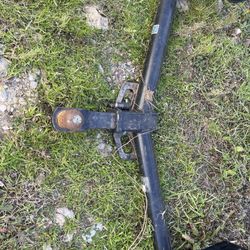 2002 GMC Truck Hitch
