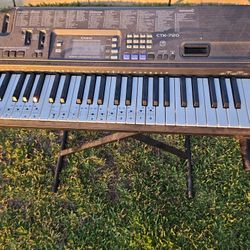  Casio CTK-720 keyboard 