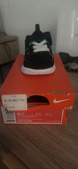 Baby shoes