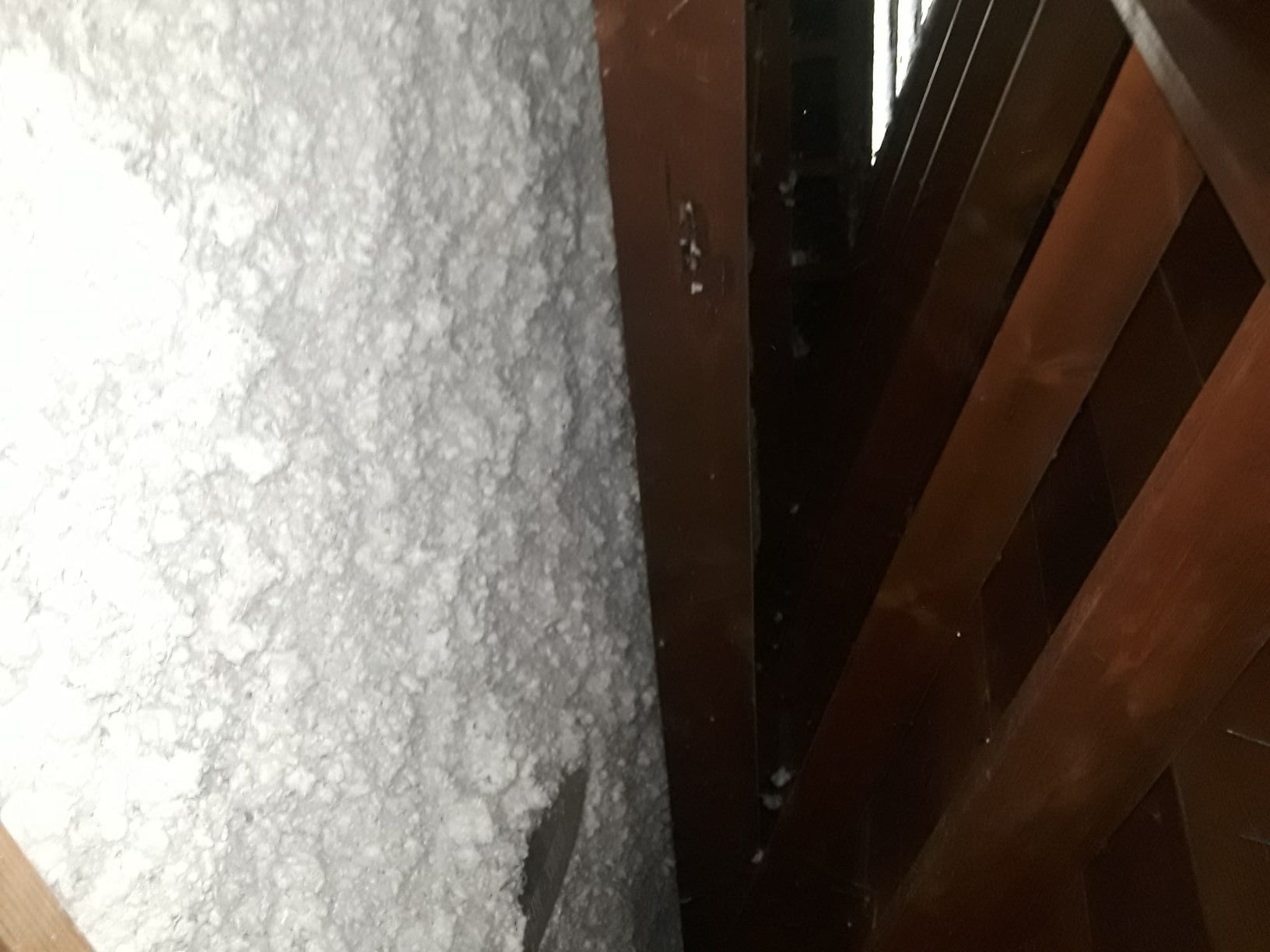Blown in insulation