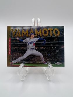 2026 Topps Chrome Logofractor - Yoshinobu Yamamoto #P-4 Gold Refractor /50