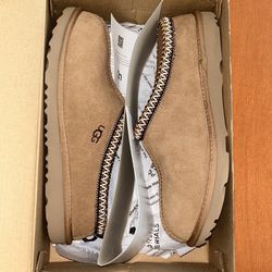 Ugg Tasman slippers Size 6Y 