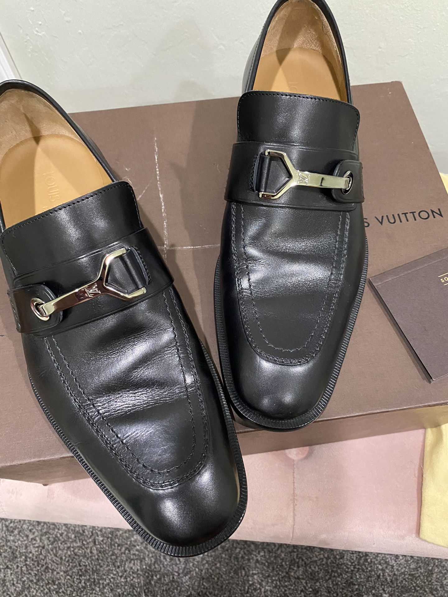 TAKING OFFERS Authentic Louis Vuitton men shoes