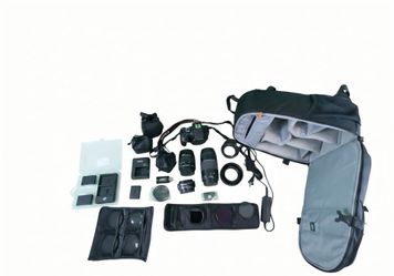 Canon EOS Rebel T7 DSLR Camera + 3 Lenses 18-55 75-300 24mm + Filters + Bag