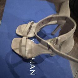 Stuart Weitzman