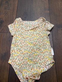 Girls flower Ruffle shirt size 6/9 months by Tahari #15