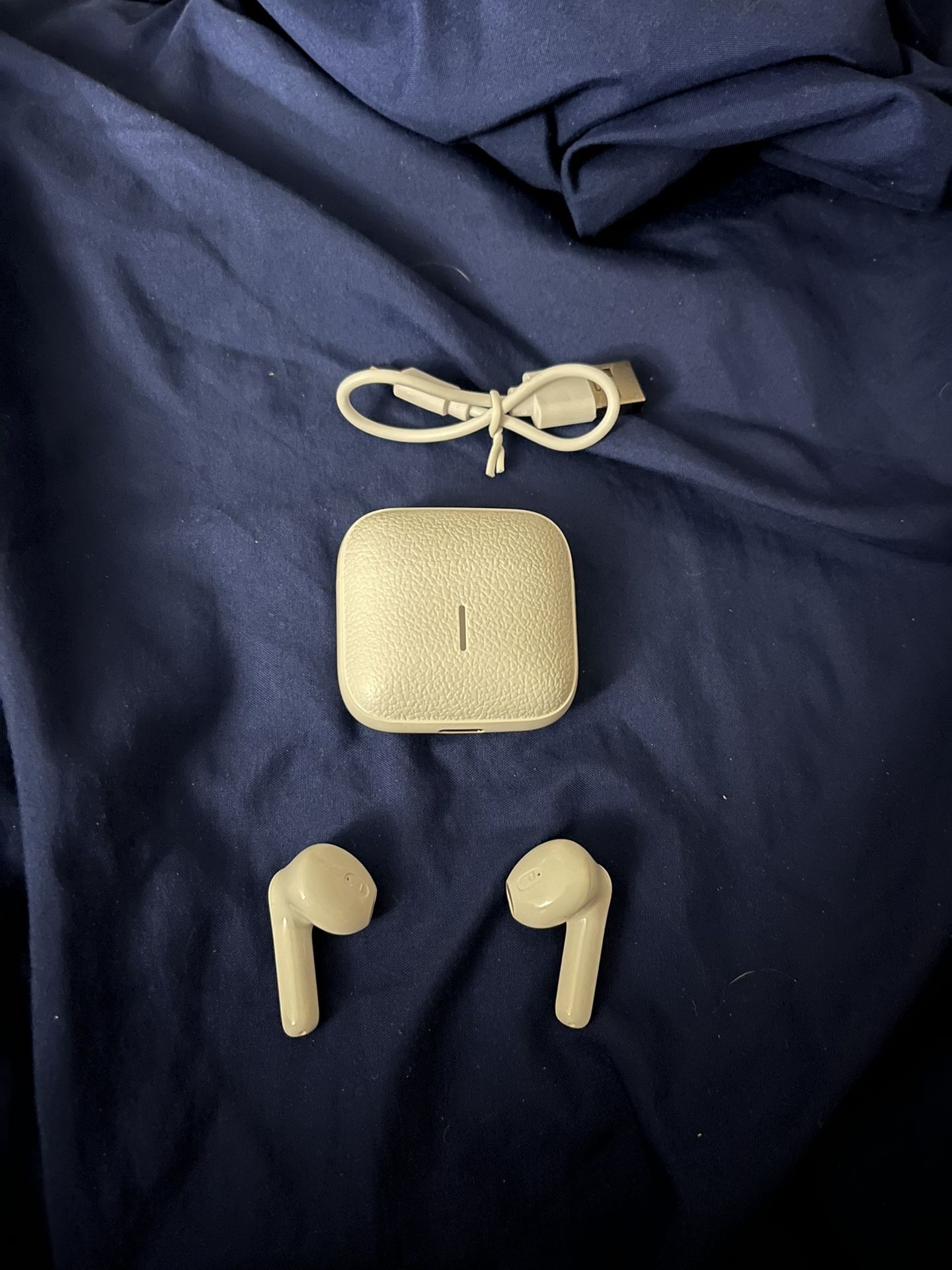 Wireless Bluetooth Earbuds