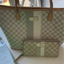 Kate Spade Tote And Matching Wallet 