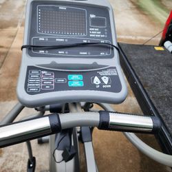 Elliptical Machine Fairly New