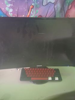 Samsung gaming monitor and keyboard