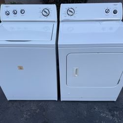 Whirlpool Set Washer & Gas Dryer