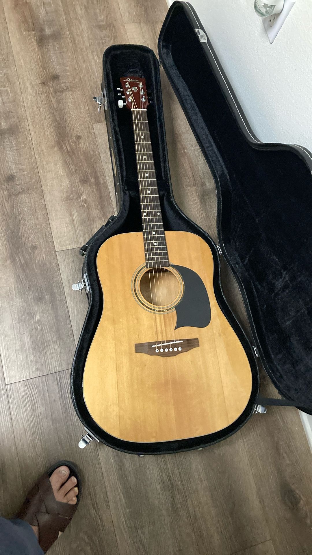 Acoustic Guitar Lyon By Washburn $99 Guitar Only