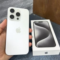 Unlocked iPhone 15 Pro 128GB White