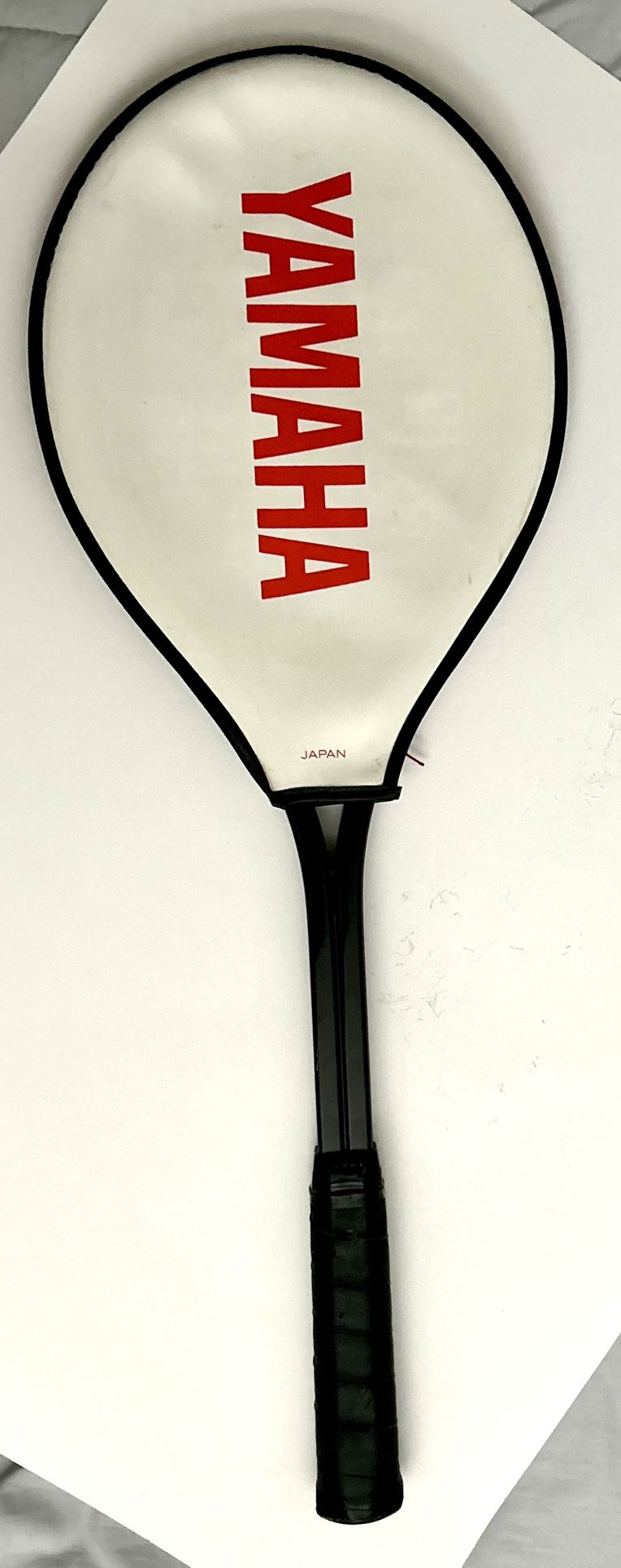vintage Yamaha YFG 30 Fiberglass tennis racquet.