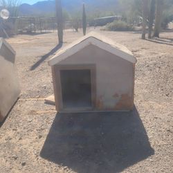 Large  Breed Dog House 