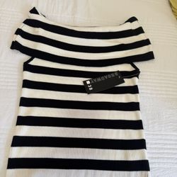 Broadway 38 Blouse Size M , New Whit Tags 