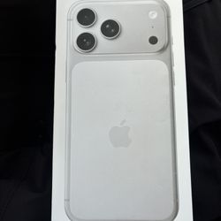 Sealed 17 Pro Max Silver, 512, Unlocked Apple Store