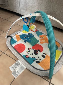 Tummy time mat baby