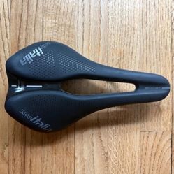 Selle Italia Novus Boost EVO TI 316 145mm Superflow Saddle