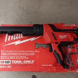 Milwaukee M18 Cordless 10oz Caulk And Adhesive Gun Tool-Only 