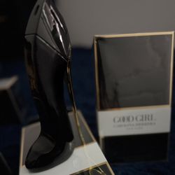 Carolina Herrera Perfume 