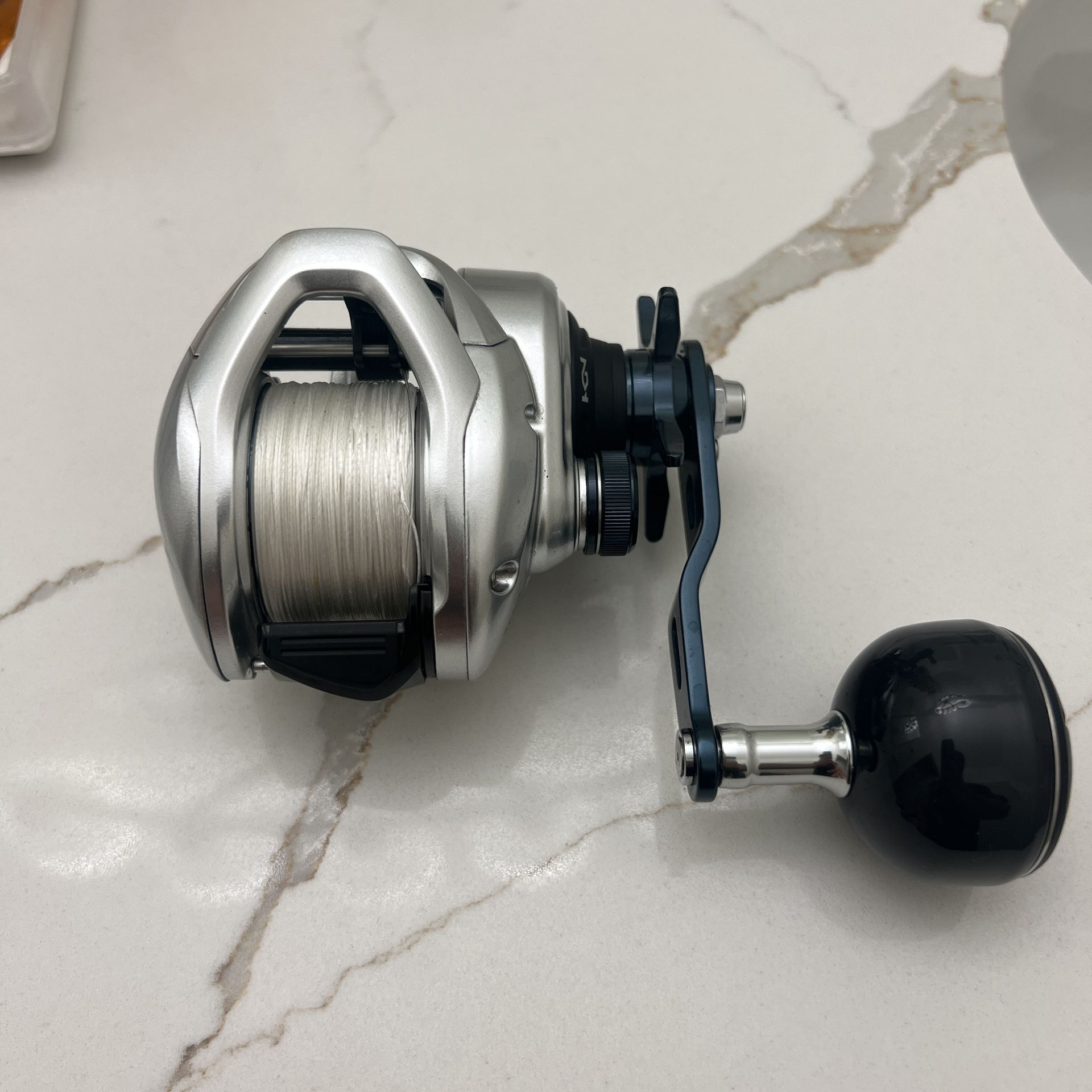 Shimano Tranx 300 Fishing Reel
