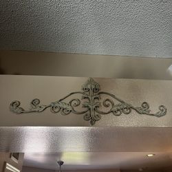 Cast Iron Topper Pediment