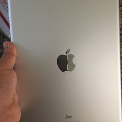 IPad 5 Unlocked