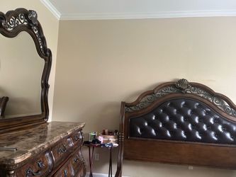 Luxury Solid Wood Bedroom Set w/ Granite Top Dresser – King Bed Frame