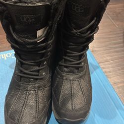 Ugg Snow Boots Size 7.5 Women