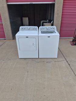 Maytag Washer and Dryer Set