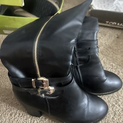 Women’s Boots In Great Condition Size 7.5 