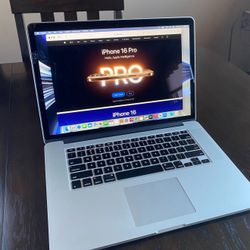 15 Inch Apple MacBook Pro Laptop Computer Bundle LOOK