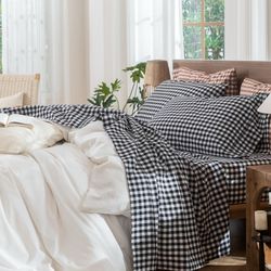 MooMee Gingham Sheet Set 100% Washed Cotton Linen Like Textured Breathable Soft W/Fully Elasticized 16-19" Deep Pocket (Classic Gingham Black White, Q