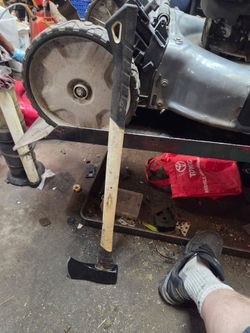 Axe