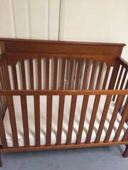 Baby crib