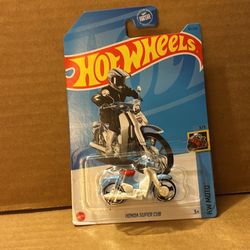 Hot Wheels Honda Super Cub (Milwaukie,OR)