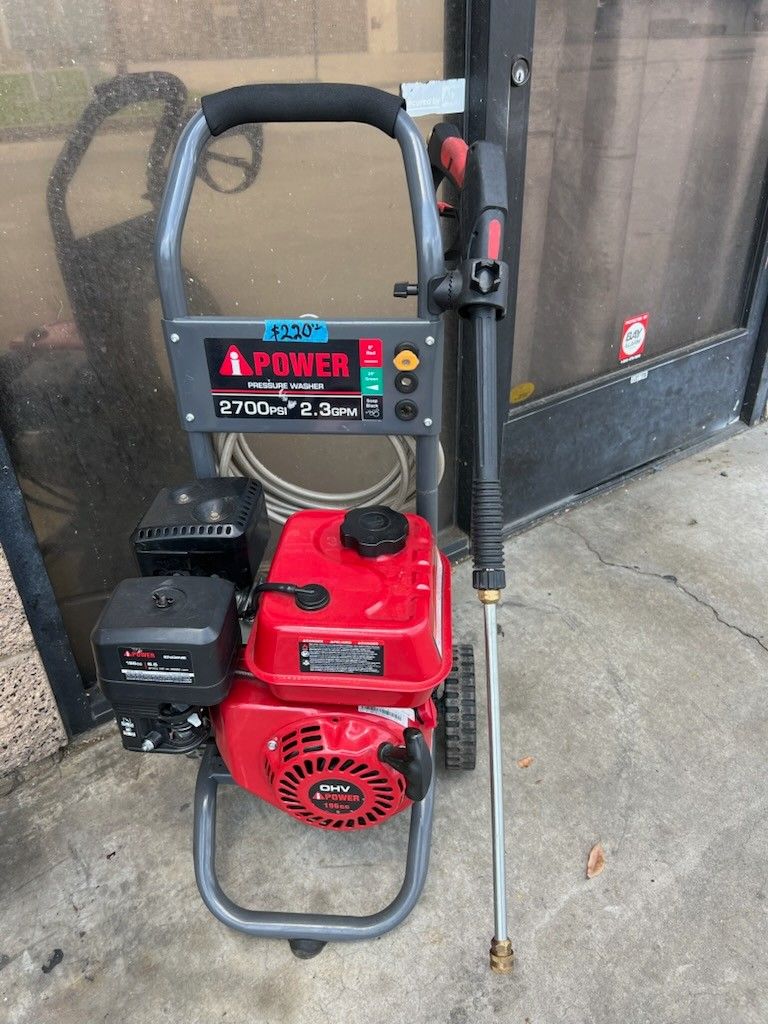 I POWER GAS 2700 PSI PRESSURE WASHER NEW