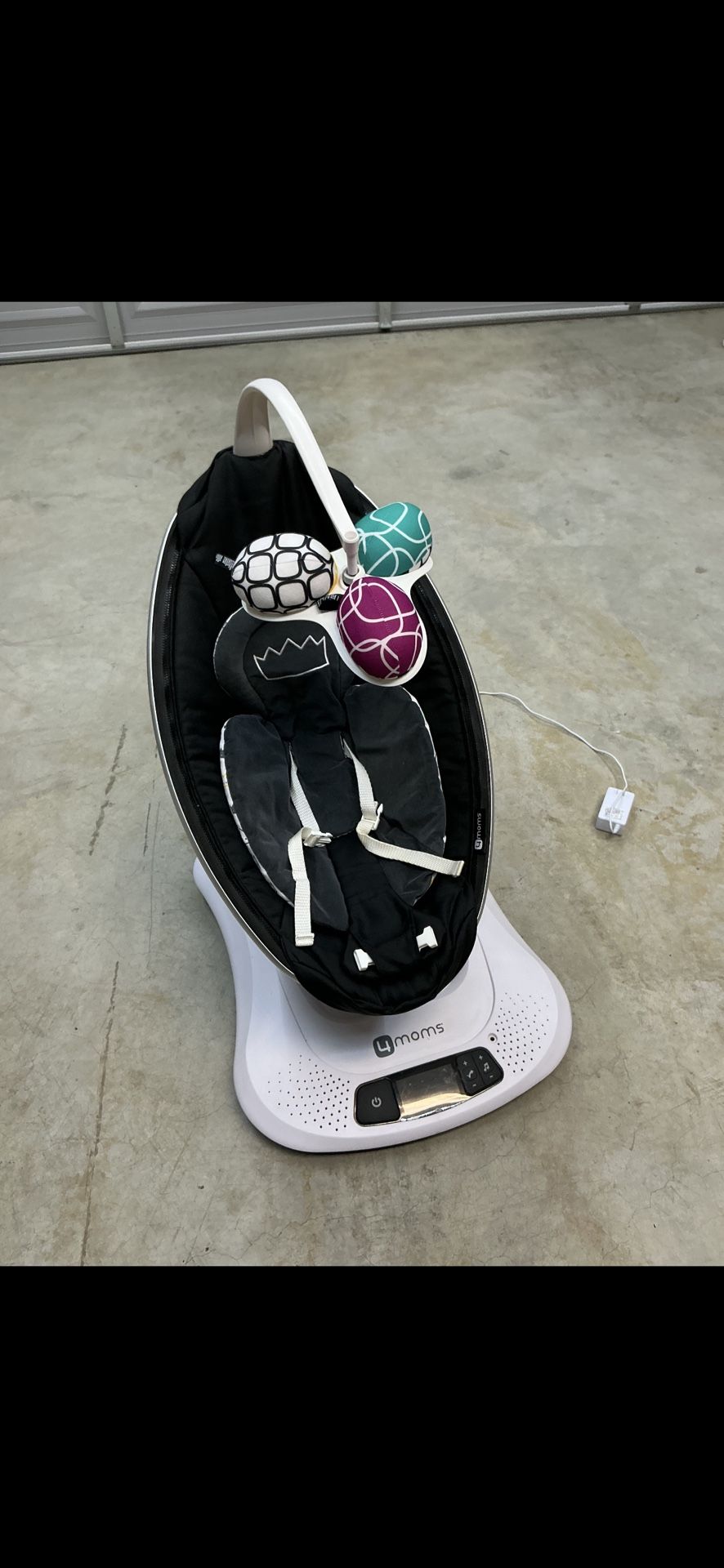 4moms mommaroo baby swing